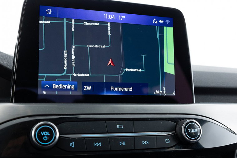 Vehicle Image 15