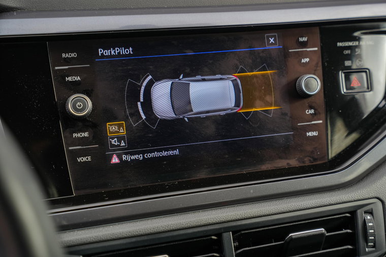 Vehicle Image 19