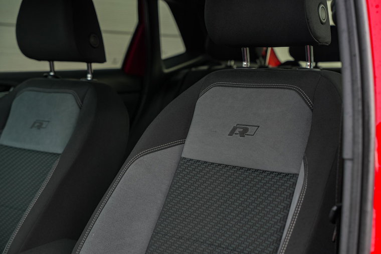 Vehicle Image 28