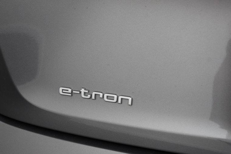 Vehicle Image 41
