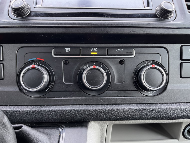 Vehicle Image 34