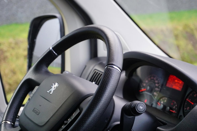Vehicle Image 20