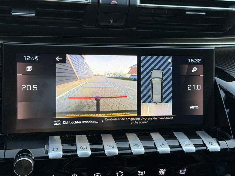 Vehicle Image 37