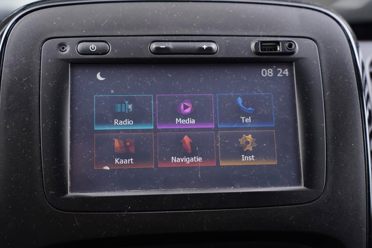 Vehicle Image 32