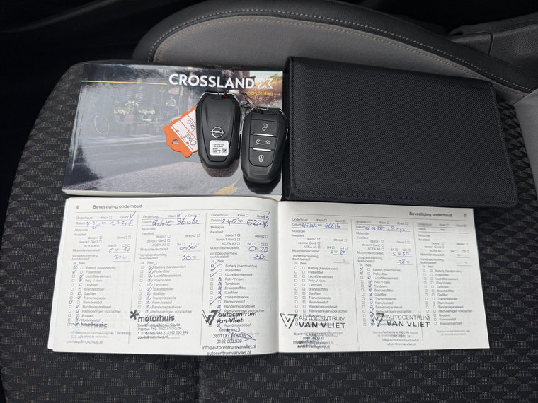 Vehicle Image 28