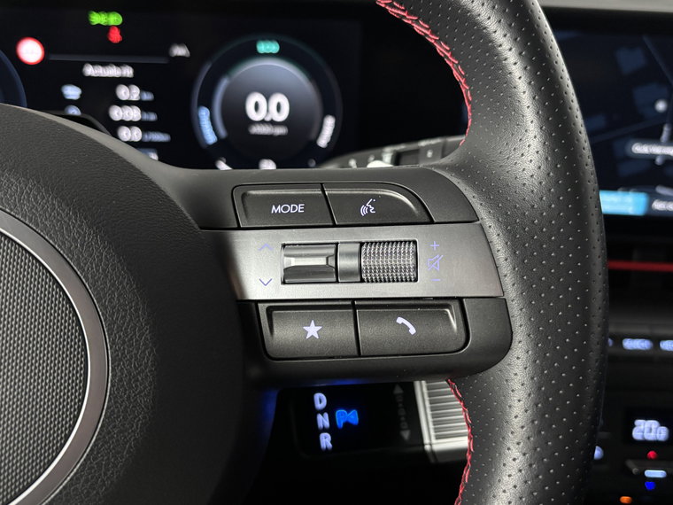 Vehicle Image 20