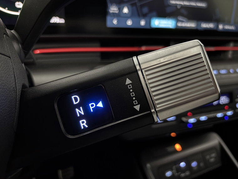 Vehicle Image 22