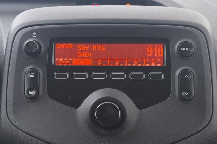 Vehicle Image 20
