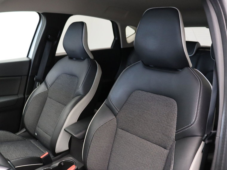 Vehicle Image 37