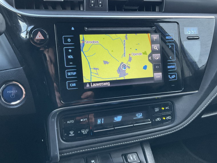Vehicle Image 25