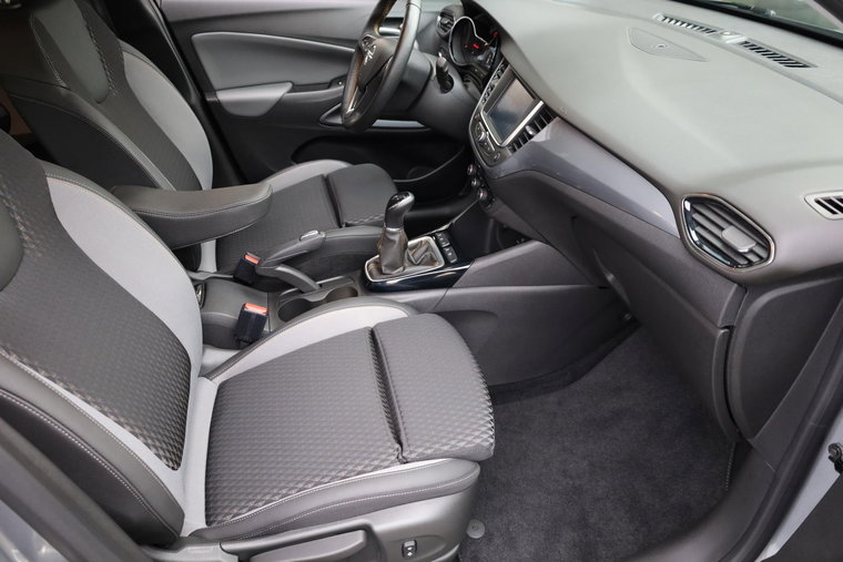 Vehicle Image 35