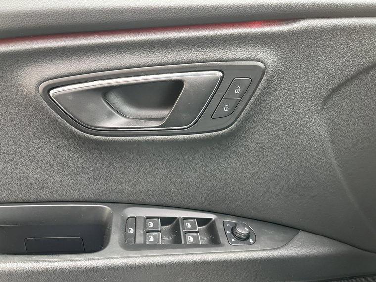 Vehicle Image 42