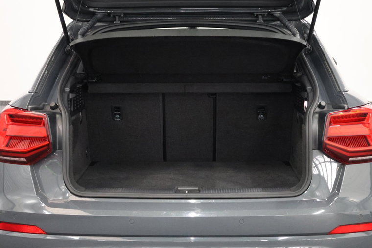 Vehicle Image 30