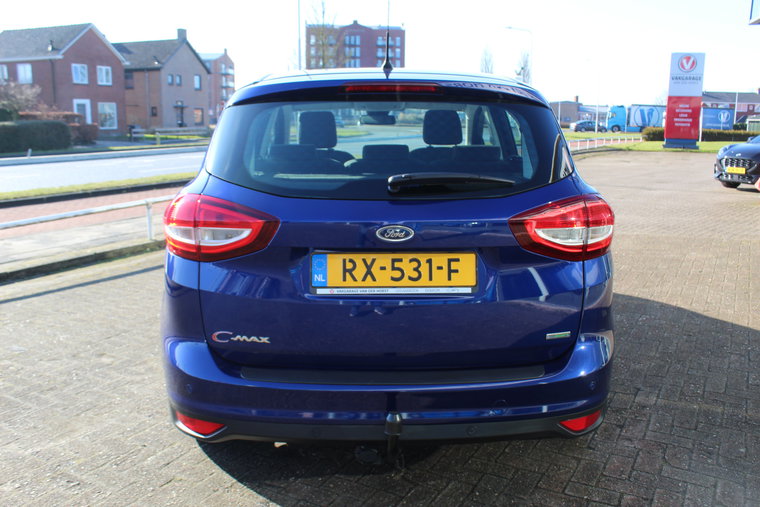 Vehicle Image 35