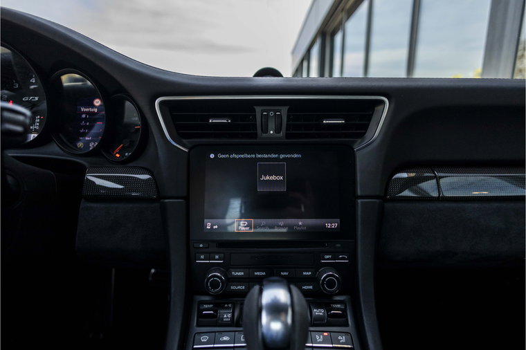 Vehicle Image 50