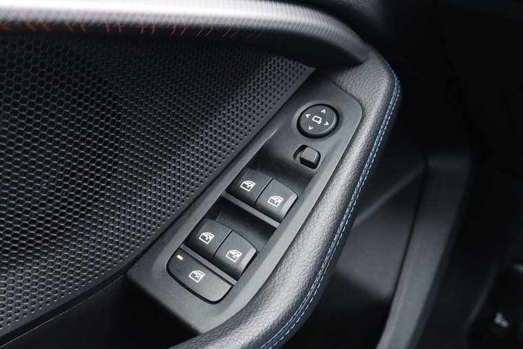 Vehicle Image 26