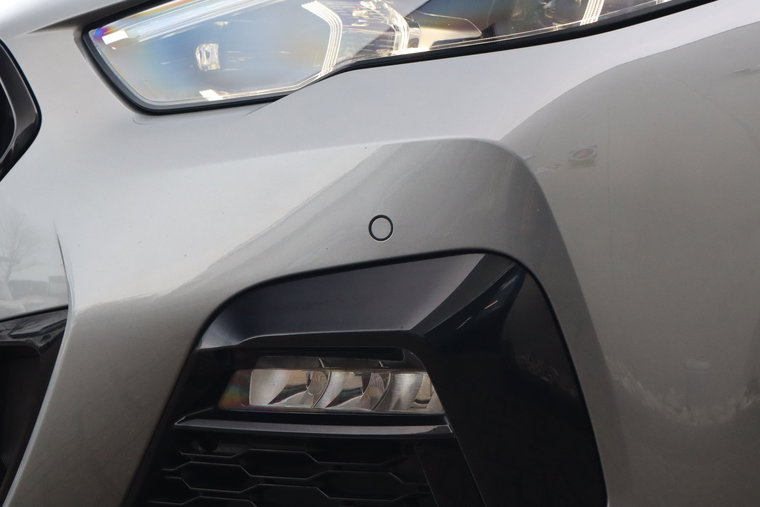 Vehicle Image 32
