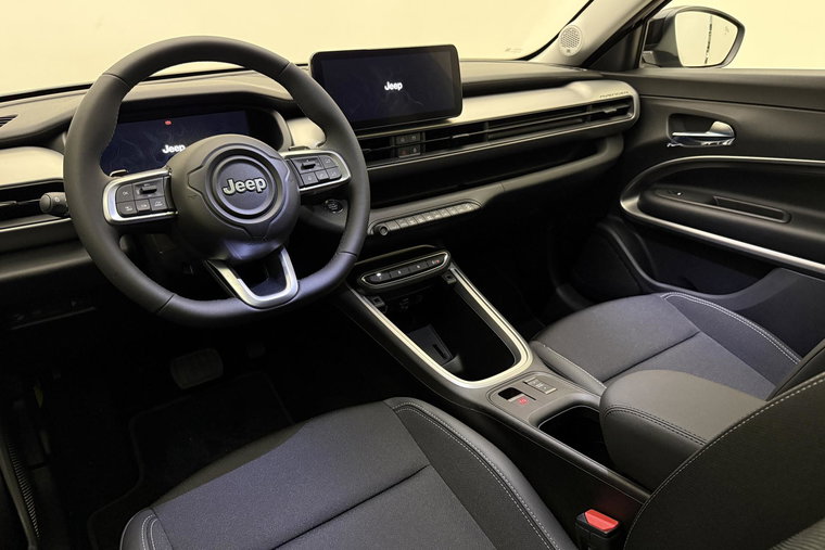 Vehicle Image 19