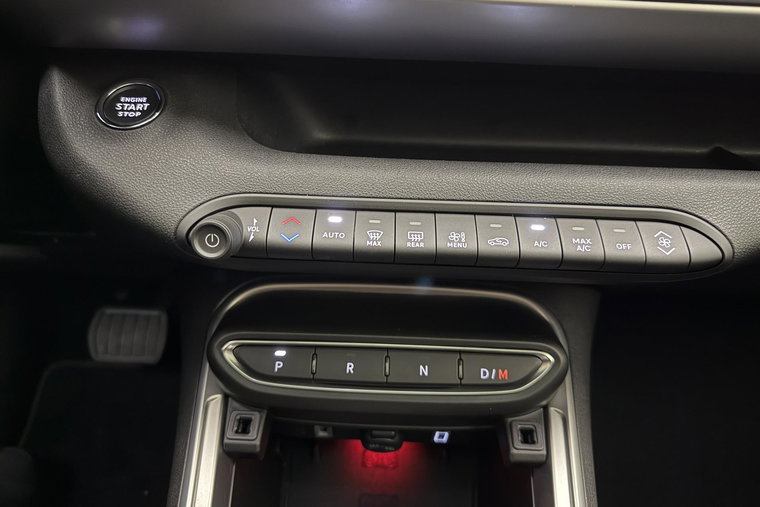 Vehicle Image 31