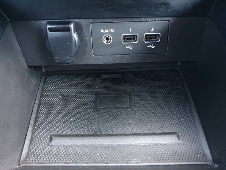 Vehicle Image 37
