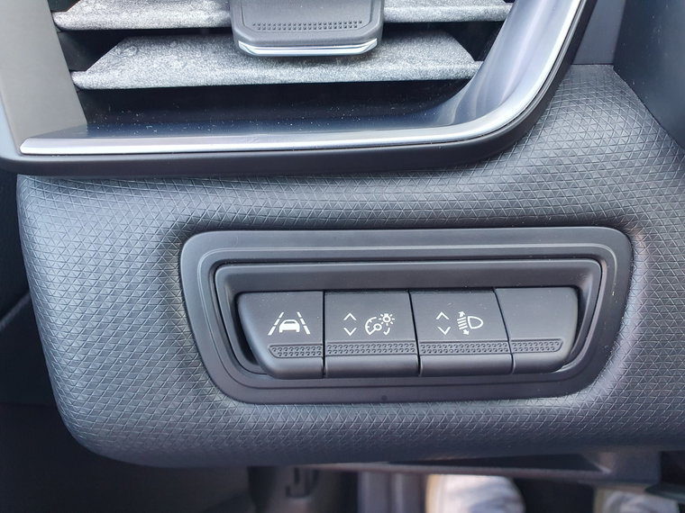 Vehicle Image 42