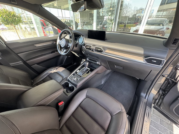 Vehicle Image 18