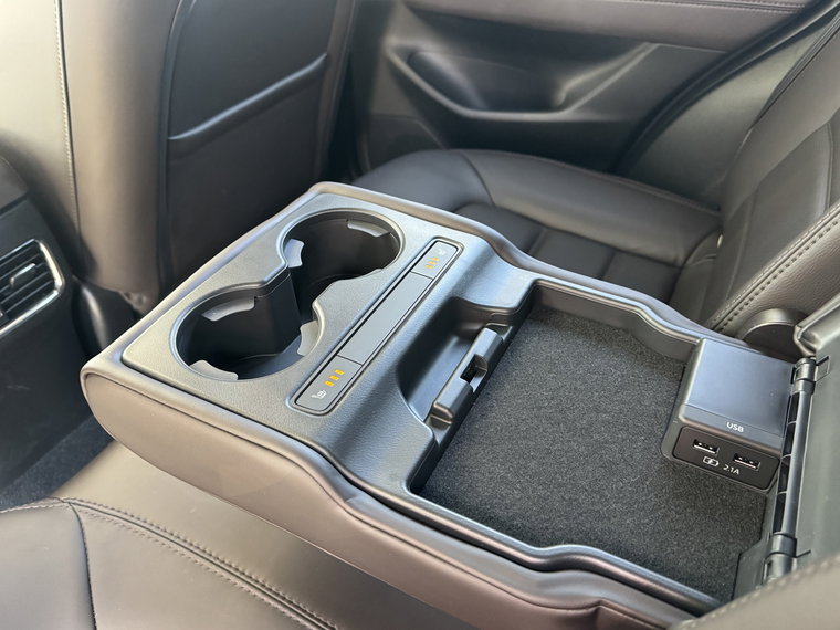 Vehicle Image 35