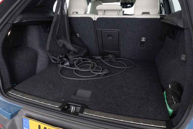 Vehicle Image 33