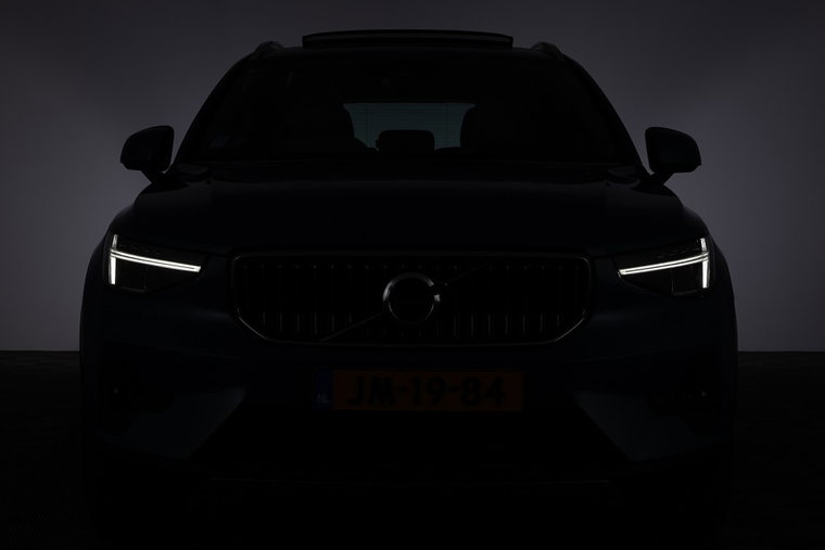 Vehicle Image 38