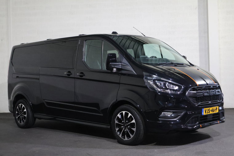 Vehicle Image 7