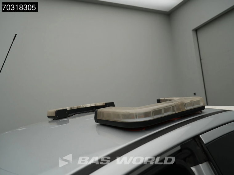 Vehicle Image 41