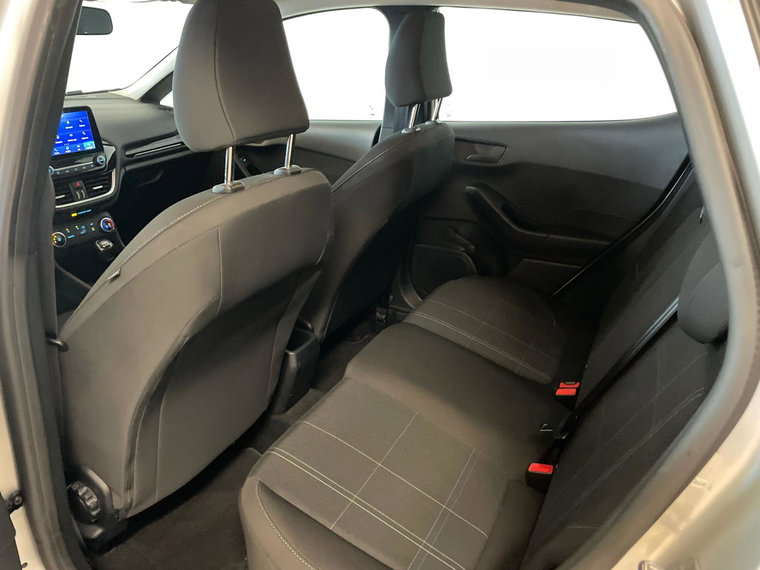 Vehicle Image 36
