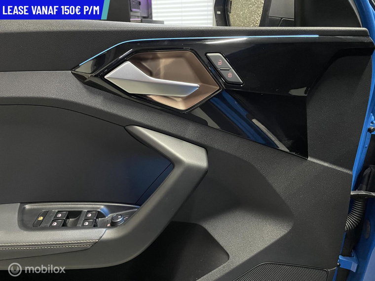 Vehicle Image 43