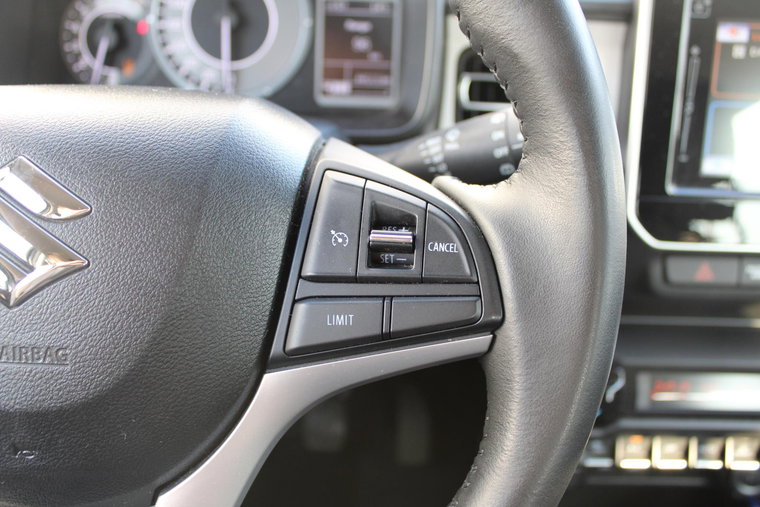 Vehicle Image 18