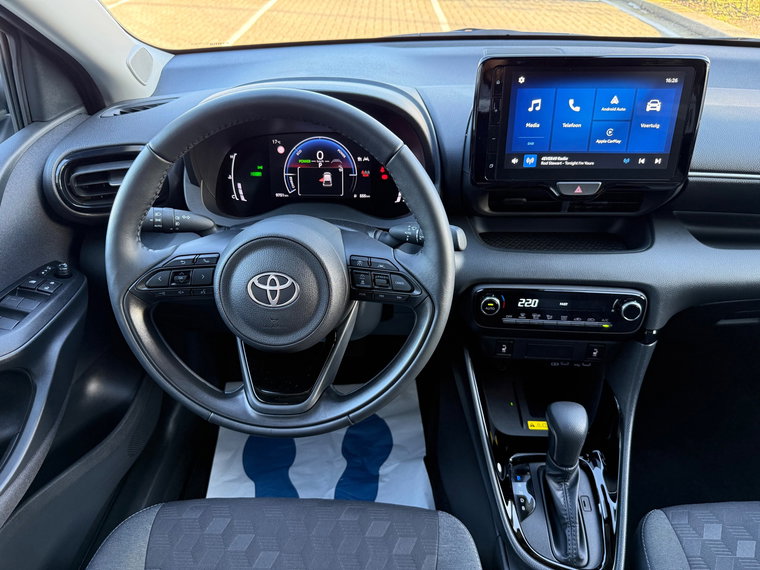 Vehicle Image 30