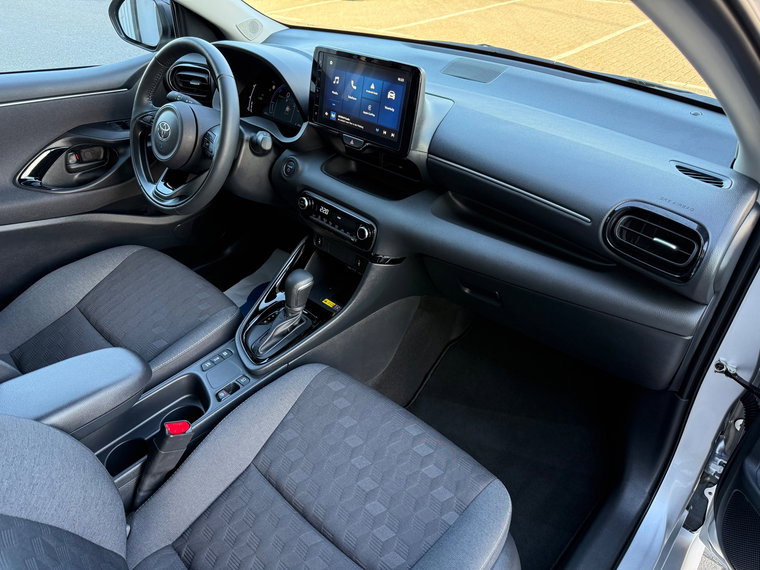 Vehicle Image 37