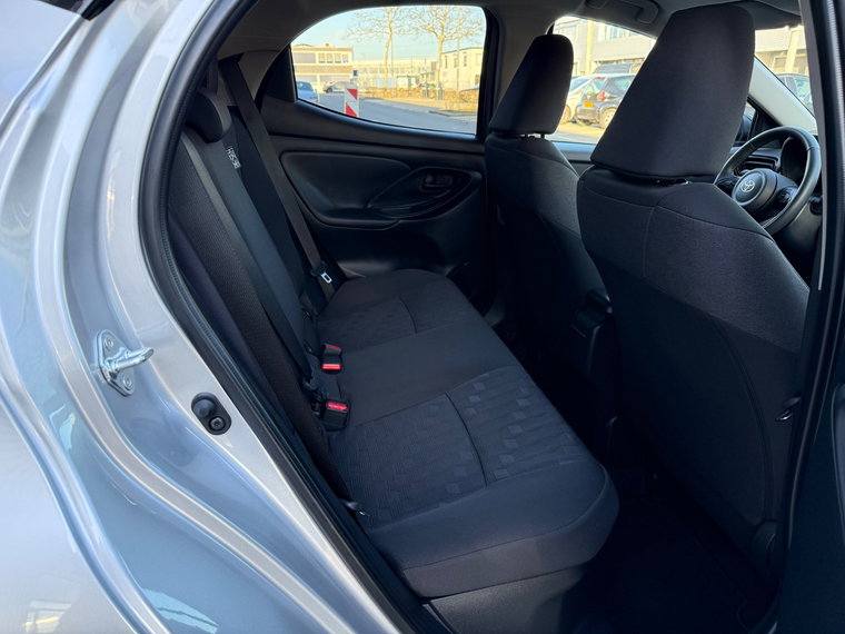 Vehicle Image 39