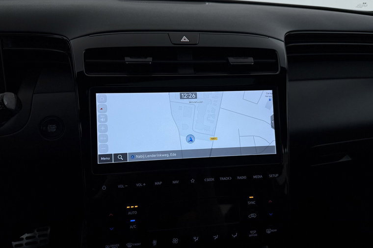 Vehicle Image 32