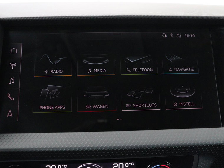 Vehicle Image 21