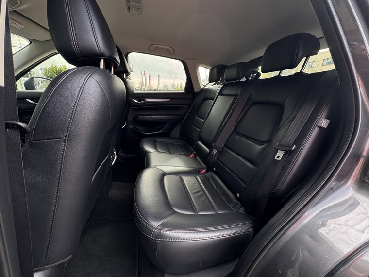 Vehicle Image 36