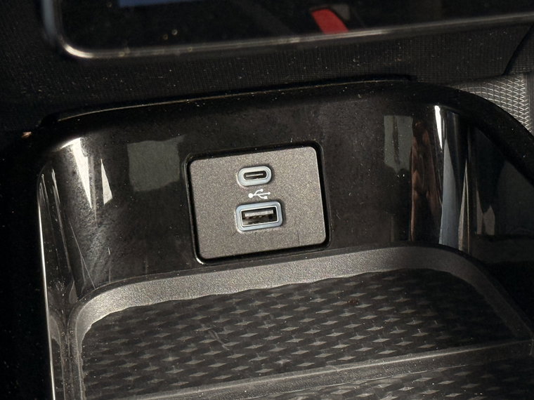 Vehicle Image 45