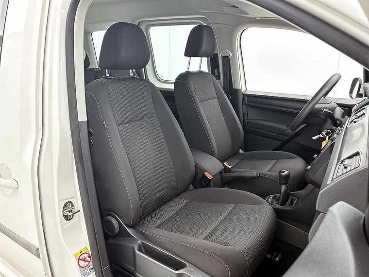 Vehicle Image 32