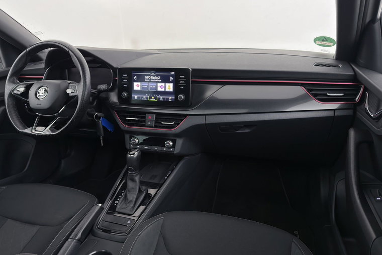 Vehicle Image 17