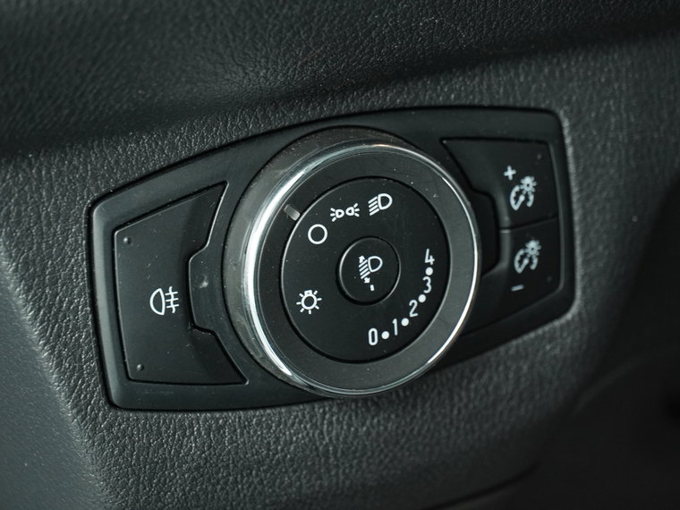 Vehicle Image 24