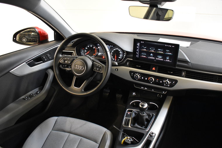 Vehicle Image 30
