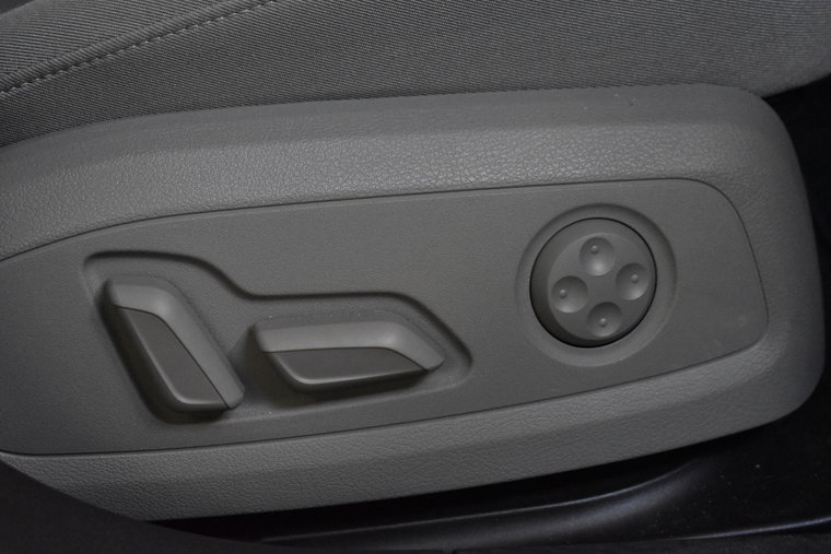 Vehicle Image 45