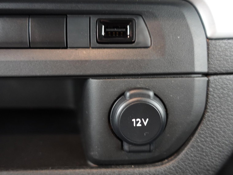 Vehicle Image 24