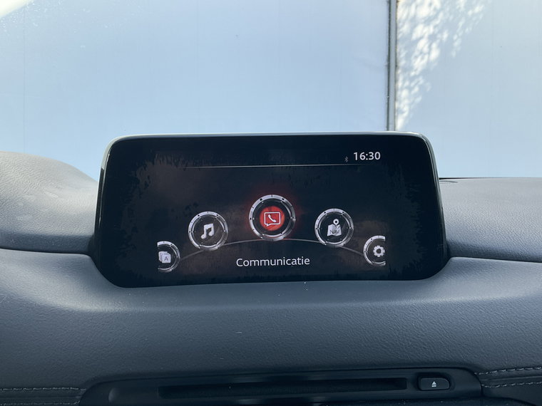 Vehicle Image 32