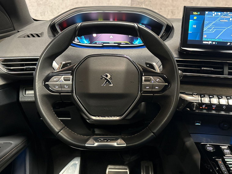 Vehicle Image 17