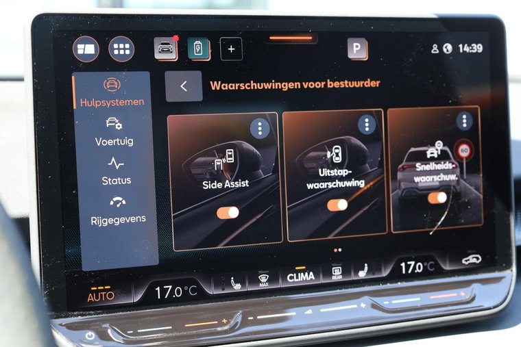 Vehicle Image 30